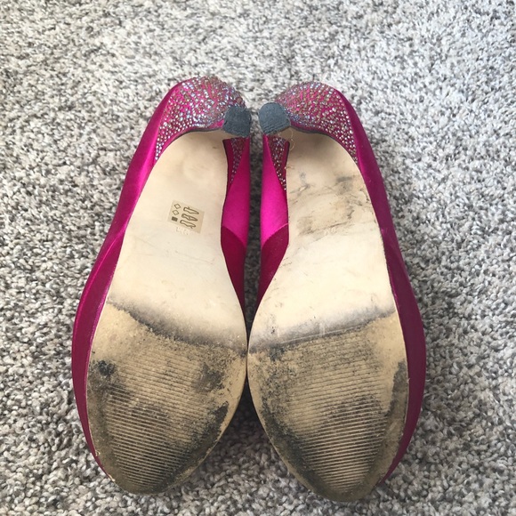 Steve Madden studded hot pink stilettos - Picture 5 of 5